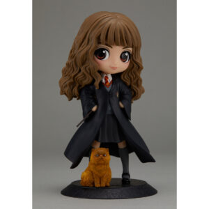 Harry Potter Q posket-Hermione Granger with Crookshanks- REPEAT